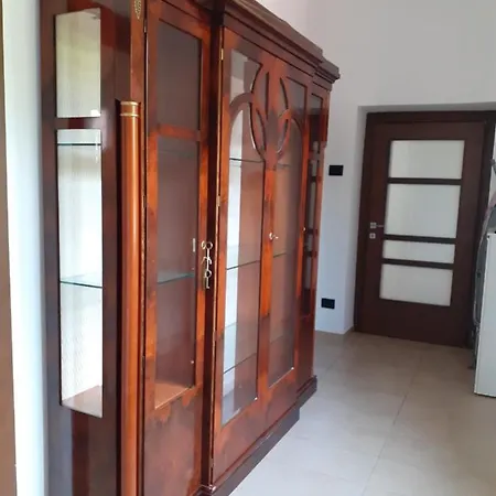 Il Glicine Apartment